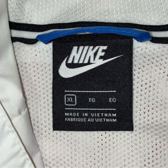 Nike Windrunner Jacket Boys XL Red White Blue Hooded Full Zip *Read Description - Picture 9 of 11